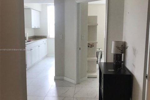 Copropriété à louer à Aventura, Floride: 2 chambres, 115.66 m2 № 1925697 - photo 12