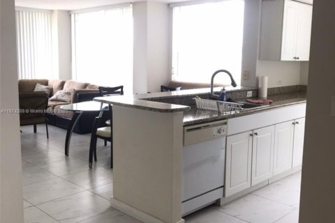 Copropriété à louer à Aventura, Floride: 2 chambres, 115.66 m2 № 1925697 - photo 14