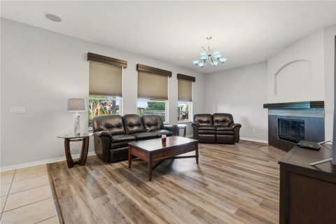 Villa ou maison à vendre à Groveland, Floride: 4 chambres, 232.26 m2 № 2232305 - photo 26