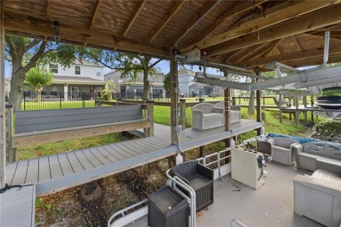 Villa ou maison à vendre à Groveland, Floride: 4 chambres, 232.26 m2 № 2232305 - photo 17