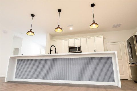 Casa en venta en Kissimmee, Florida, 4 dormitorios, 139.45 m2 № 1775106 - foto 4