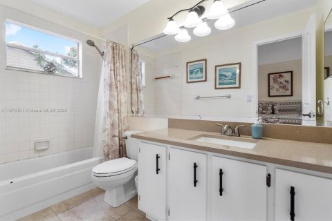 Townhouse in Sunrise, Florida 2 bedrooms, 128.95 sq.m. № 1896158 - photo 22