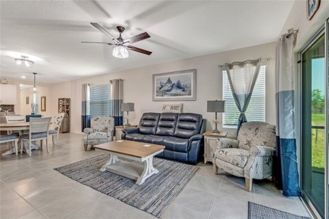 Villa ou maison à vendre à Ormond Beach, Floride: 3 chambres, 127.55 m2 № 2289837 - photo 11
