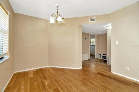 House in Apollo Beach, Florida 2 bedrooms, 103.96 sq.m. № 1746389 - photo 8
