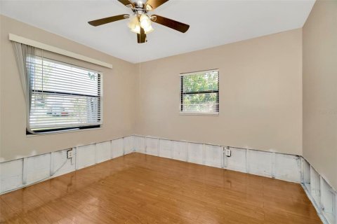 House in Apollo Beach, Florida 2 bedrooms, 103.96 sq.m. № 1746389 - photo 15