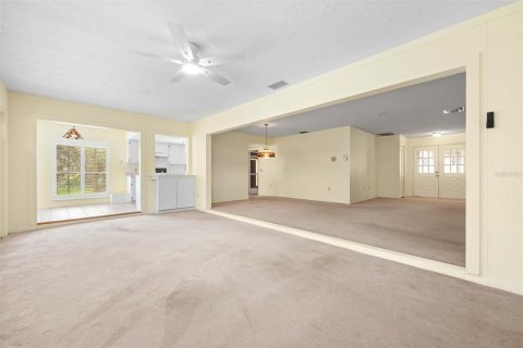 Casa en venta en Spring Hill, Florida, 2 dormitorios, 132.48 m2 № 2225159 - foto 10