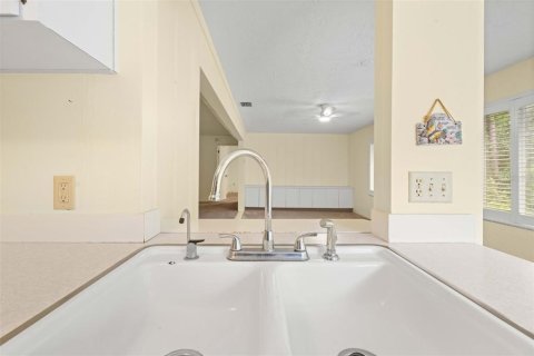 Casa en venta en Spring Hill, Florida, 2 dormitorios, 132.48 m2 № 2225159 - foto 19