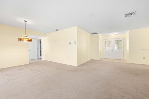 Casa en venta en Spring Hill, Florida, 2 dormitorios, 132.48 m2 № 2225159 - foto 9