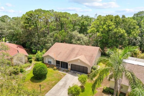 Casa en venta en Spring Hill, Florida, 2 dormitorios, 132.48 m2 № 2225159 - foto 4