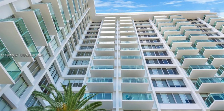 Condo à Miami Beach, Floride, 1 chambre  № 2042995
