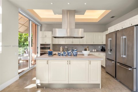 Купить кондоминиум в Корал-Гейблс, Флорида 5 спален, 418.06м2, № 2051047 - фото 22