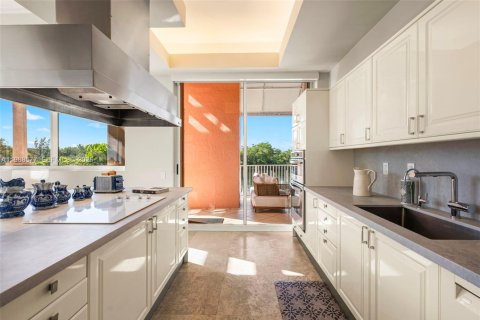 Купить кондоминиум в Корал-Гейблс, Флорида 5 спален, 418.06м2, № 2051047 - фото 25