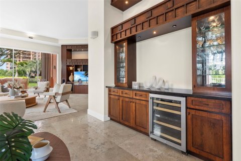 Купить кондоминиум в Корал-Гейблс, Флорида 5 спален, 418.06м2, № 2051047 - фото 14