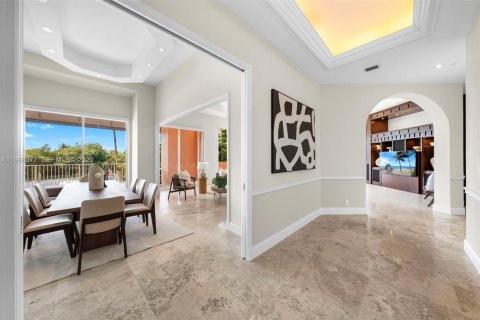 Купить кондоминиум в Корал-Гейблс, Флорида 5 спален, 418.06м2, № 2051047 - фото 7