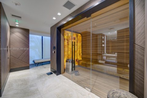 Купить кондоминиум в Санни-Айлс-Бич, Флорида 3 спальни, 606.09м2, № 2046638 - фото 22