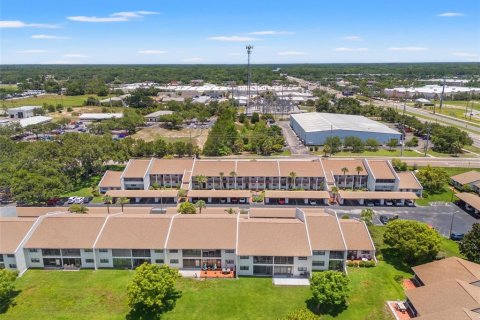 Condo in Port Richey, Florida, 2 bedrooms  № 1792926 - photo 29