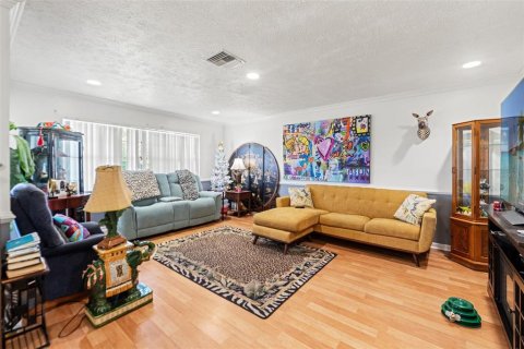 Condo in Port Richey, Florida, 2 bedrooms  № 1792926 - photo 5