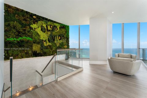 Copropriété à vendre à Sunny Isles Beach, Floride: 5 chambres, 570.23 m2 № 1764522 - photo 21