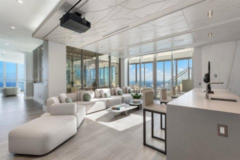 Copropriété à vendre à Sunny Isles Beach, Floride: 5 chambres, 570.23 m2 № 1764522 - photo 22