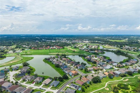 Casa en venta en Kissimmee, Florida, 5 dormitorios, 333.7 m2 № 2342309 - foto 14
