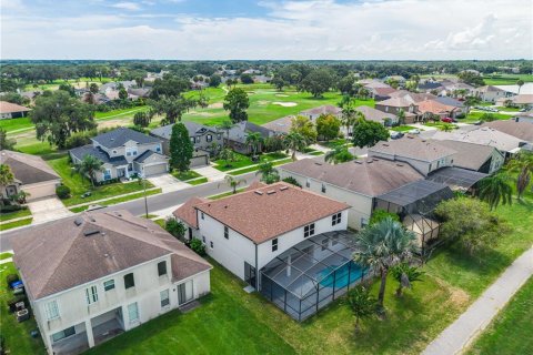 Casa en venta en Kissimmee, Florida, 5 dormitorios, 333.7 m2 № 2342309 - foto 12