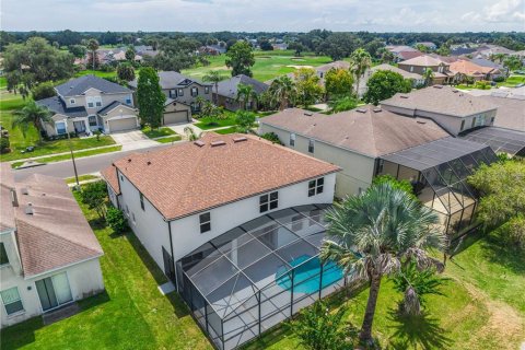 Casa en venta en Kissimmee, Florida, 5 dormitorios, 333.7 m2 № 2342309 - foto 9