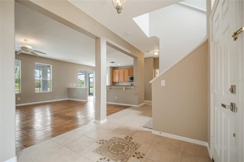 Casa en venta en Kissimmee, Florida, 5 dormitorios, 333.7 m2 № 2342309 - foto 22