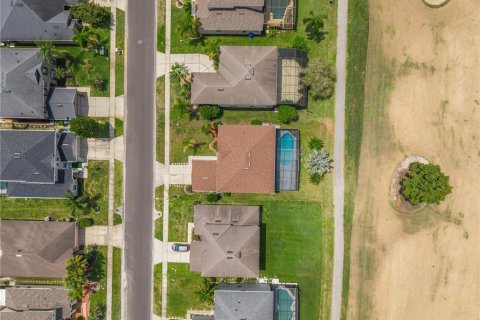 Casa en venta en Kissimmee, Florida, 5 dormitorios, 333.7 m2 № 2342309 - foto 5
