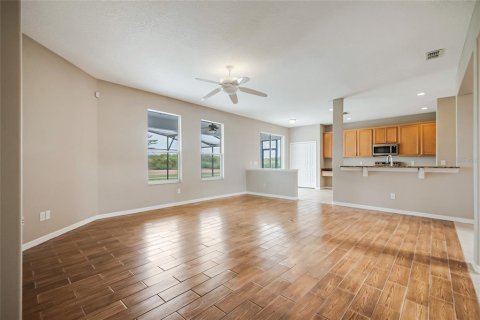 Casa en venta en Kissimmee, Florida, 5 dormitorios, 333.7 m2 № 2342309 - foto 27