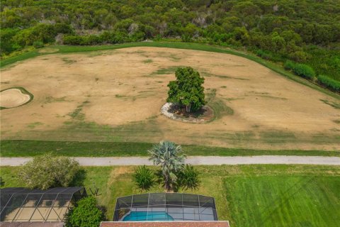 Casa en venta en Kissimmee, Florida, 5 dormitorios, 333.7 m2 № 2342309 - foto 7
