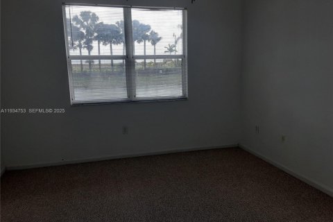 Casa en alquiler en Homestead, Florida, 5 dormitorios, 192.31 m2 № 1992939 - foto 8