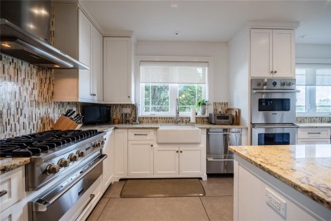 Купить виллу или дом в Лейкленд, Флорида 15 комнат, 721.57м2, № 2358886 - фото 20