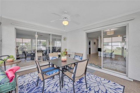 House in Sarasota, Florida 2 bedrooms, 121.89 sq.m. № 2218410 - photo 21