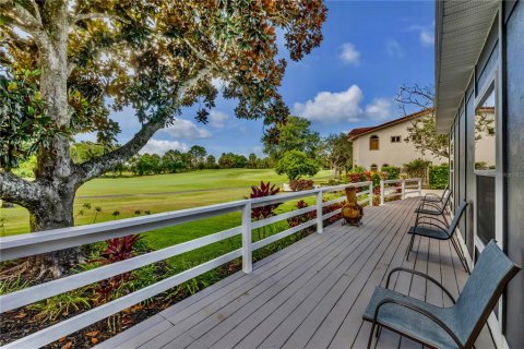 Villa ou maison à vendre à New Smyrna Beach, Floride: 4 chambres, 253.9 m2 № 1888637 - photo 15