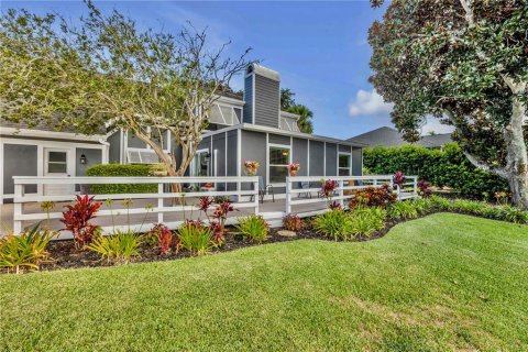 Villa ou maison à vendre à New Smyrna Beach, Floride: 4 chambres, 253.9 m2 № 1888637 - photo 12