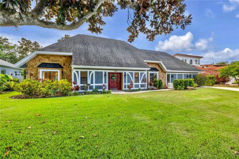 Villa ou maison à vendre à New Smyrna Beach, Floride: 4 chambres, 253.9 m2 № 1888637 - photo 1