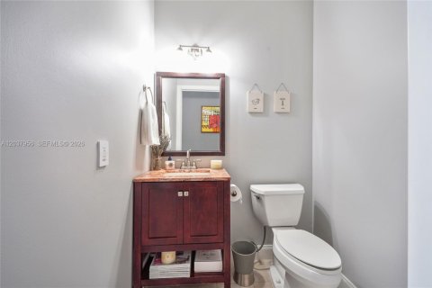 House in Weston, Florida 4 bedrooms, 204.01 sq.m. № 2086392 - photo 23