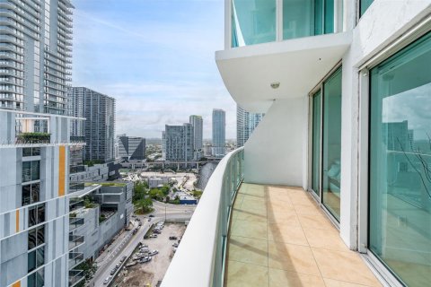 Copropriété à louer à Miami, Floride: 2 chambres, 130.25 m2 № 2046154 - photo 4