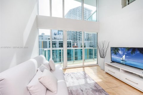 Copropriété à louer à Miami, Floride: 2 chambres, 130.25 m2 № 2046154 - photo 10