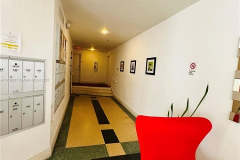 Купить кондоминиум в Майами-Бич, Флорида 1 спальня, 55.83м2, № 1936748 - фото 26