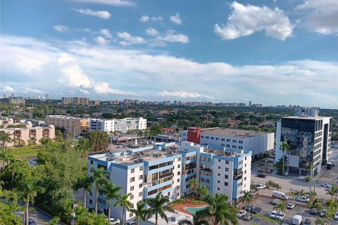 Condominio en venta en Miami, Florida, 1 dormitorio, 63.64 m2 № 2029372 - foto 10