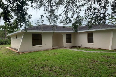 Villa ou maison à louer à Lake Placid, Floride: 3 chambres № 1954188 - photo 2