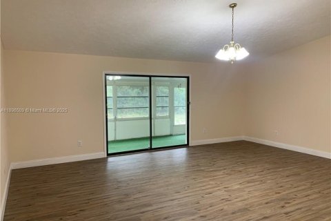 Villa ou maison à louer à Lake Placid, Floride: 3 chambres № 1954188 - photo 11