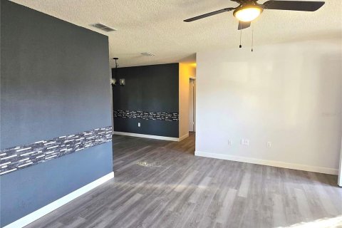 Casa en venta en Ocala, Florida, 2 dormitorios, 100.89 m2 № 1535744 - foto 5