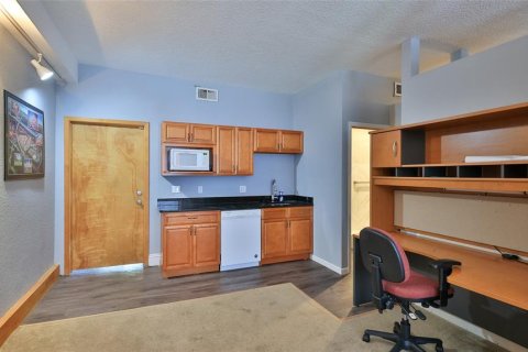 Commercial property in Palm Coast, Florida 202.06 sq.m. № 1733594 - photo 13