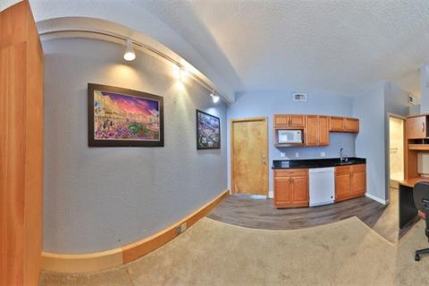 Commercial property in Palm Coast, Florida 202.06 sq.m. № 1733594 - photo 17