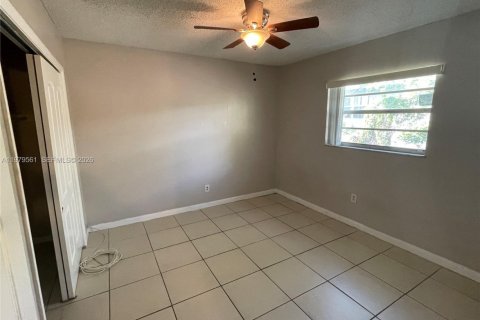 Apartamento en alquiler en Fort Lauderdale, Florida, 1 dormitorio, 71.63 m2 № 2043403 - foto 8