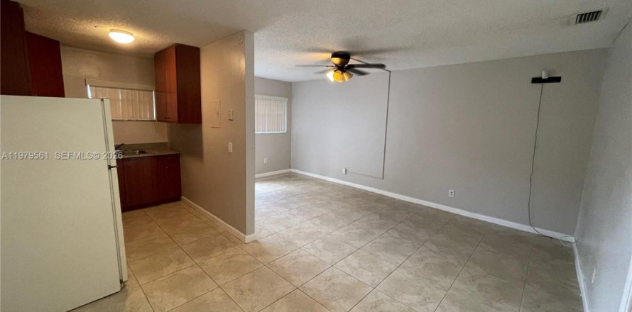 Apartamento en Fort Lauderdale, Florida 1 dormitorio, 71.63 m2 № 2043403