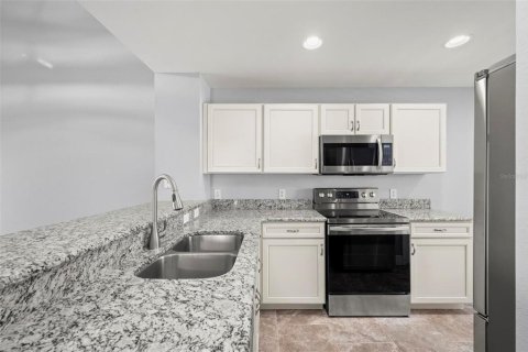 Copropriété à vendre à North Port, Floride: 2 chambres, 108.51 m2 № 2201335 - photo 8