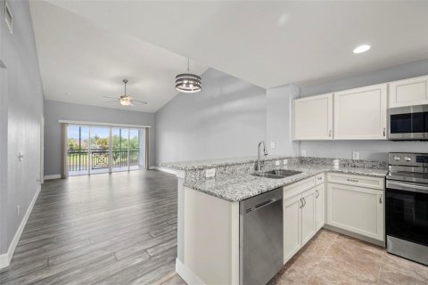 Copropriété à vendre à North Port, Floride: 2 chambres, 108.51 m2 № 2201335 - photo 6